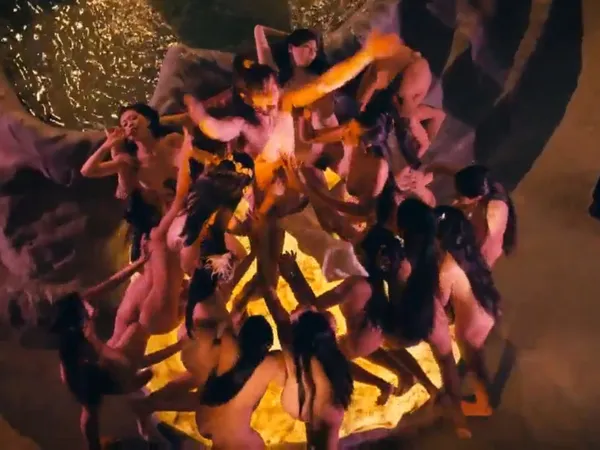 sex cô giáo aki Nhục bồ đoàn 2: Ngọc nữ tâm kinh (1996)