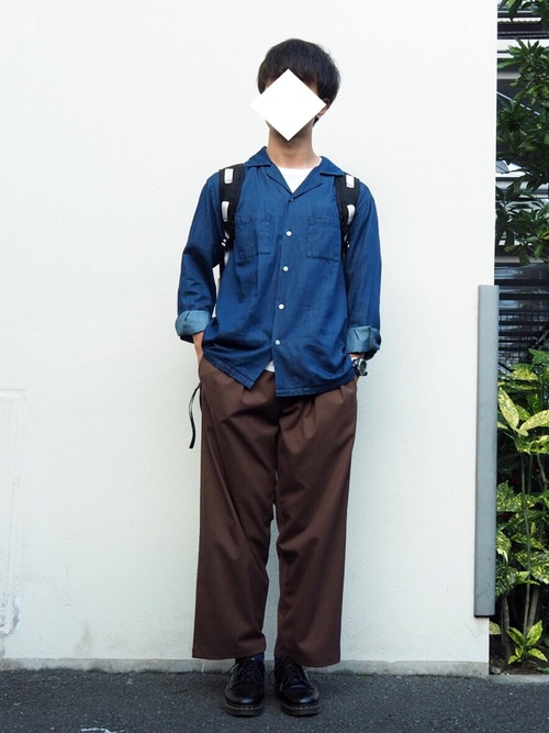 シャツ×ワイドパンツ